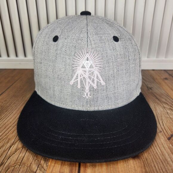 Illuminati Occult Geometric Sandwich Hat Cap Snapback Gray Hip Hop Three In Logo - Picture 2 of 10